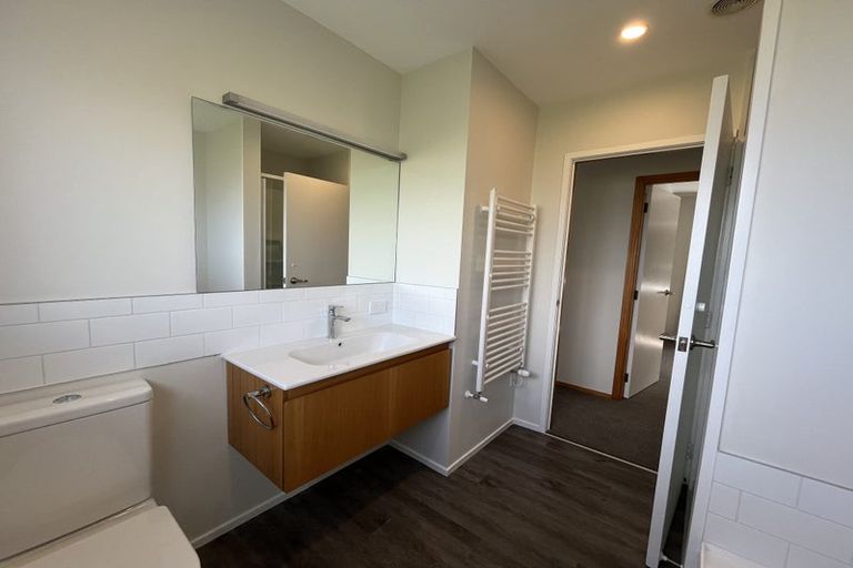 Photo of property in 25 Geoffrey Road, Torbay, Auckland, 0630