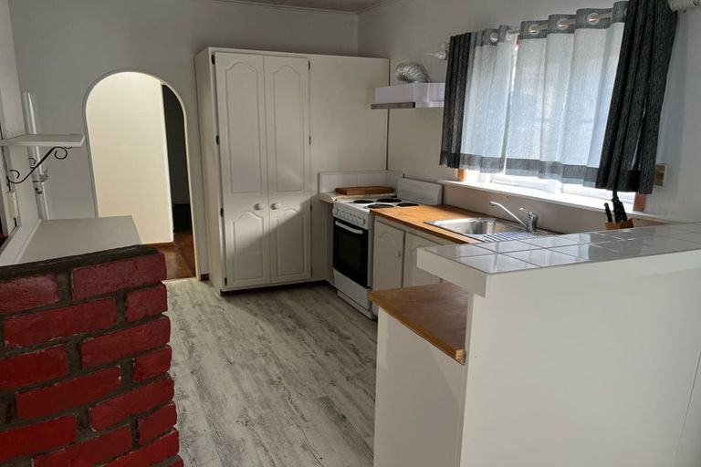 Photo of property in 129 Golf Road, Titirangi, Auckland, 0600