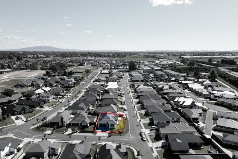 Photo of property in 5 Kaaka Street, Cambridge, 3434