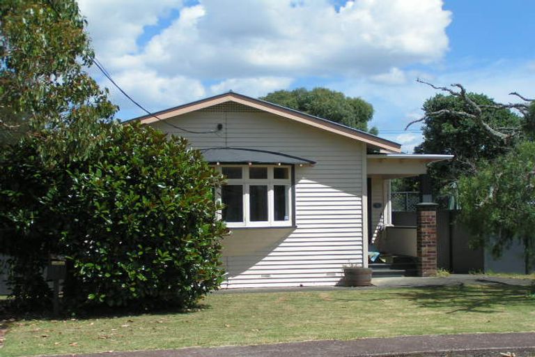 Photo of property in 1/5 Nelson Avenue, Northcote Point, Auckland, 0627
