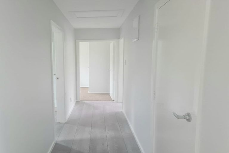 Photo of property in 11 Richard Grove, Stokes Valley, Lower Hutt, 5019