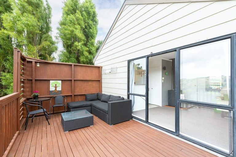 Photo of property in 6 Rautawhiri Road, Helensville, 0800