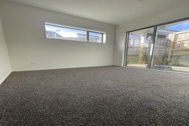 Photo of property in 3 Mata Road, Massey, Auckland, 0614