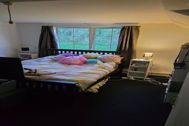 Photo of property in 33 Croydon Street, Karori, Wellington, 6012