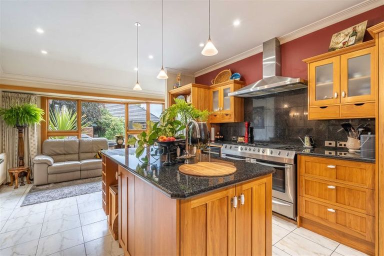 Photo of property in 385 Queens Drive, Windsor, Invercargill, 9810