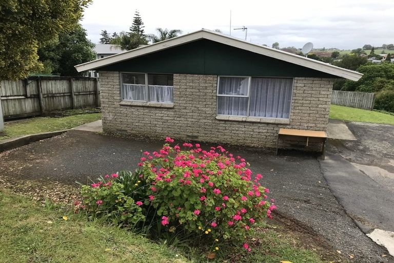 Photo of property in 21a Resthill Crescent, Glenview, Hamilton, 3206