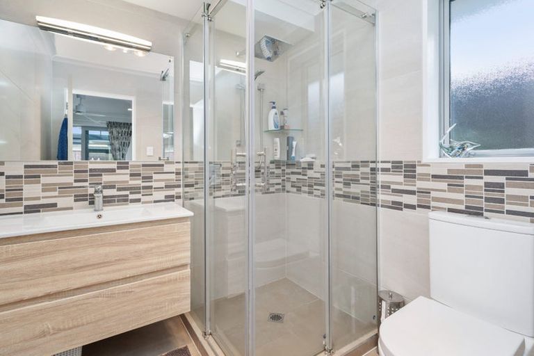 Photo of property in 19 Lake Drive, Tikipunga, Whangarei, 0112