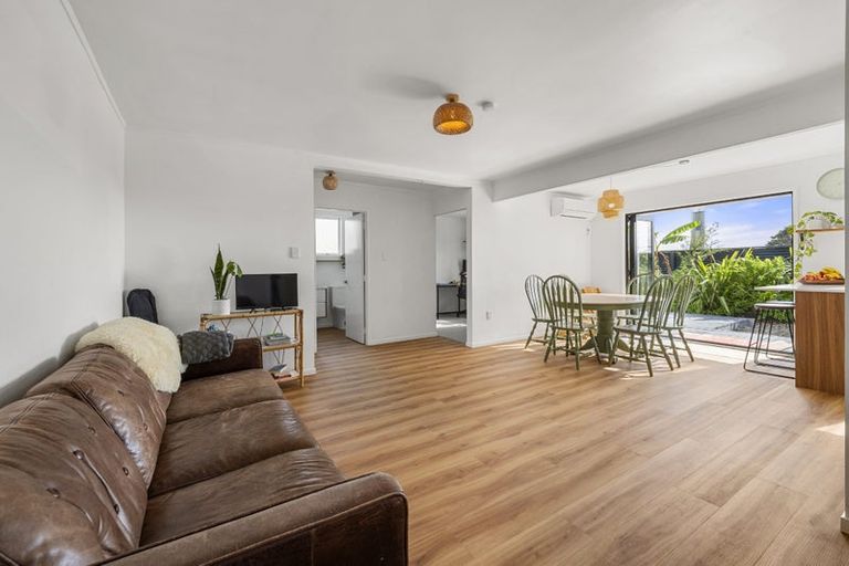 Photo of property in 70 Wainui Road, Raglan, 3225