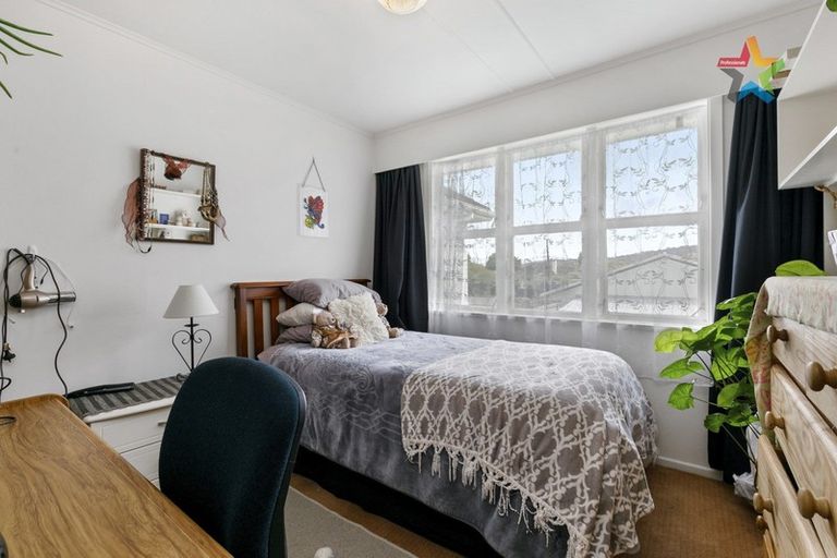 Photo of property in 52 Kowhai Street, Wainuiomata, Lower Hutt, 5014