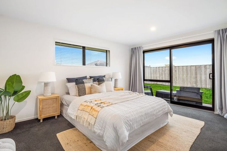 Photo of property in 160 Faringdon Boulevard, Rolleston, 7615