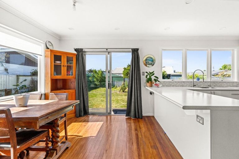 Photo of property in 21 Armour Place, Onekawa, Napier, 4110