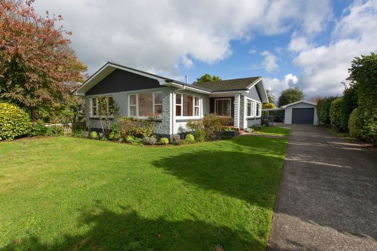 Photo of property in 41 Guy Street, Dannevirke, 4930