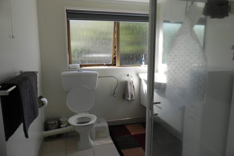 Photo of property in 68a Churton Drive, Churton Park, Wellington, 6037