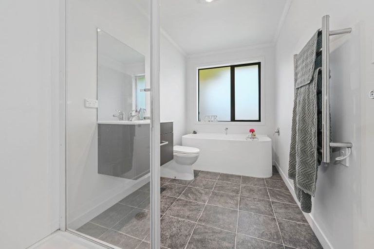Photo of property in 2/91 Whitmore Street, Kihikihi, Te Awamutu, 3800