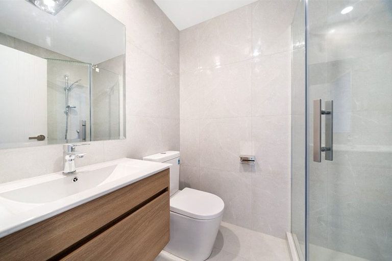 Photo of property in 2/2a Mantra Road, Massey, Auckland, 0614