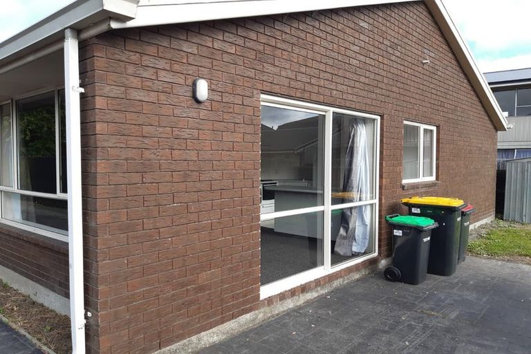 Photo of property in 91 Mandeville Street, Riccarton, Christchurch, 8011