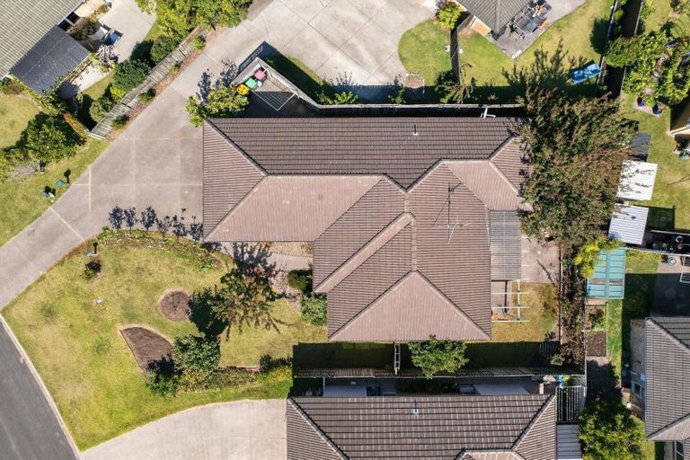 Photo of property in 4 Mcleod Place, Papamoa Beach, Papamoa, 3118