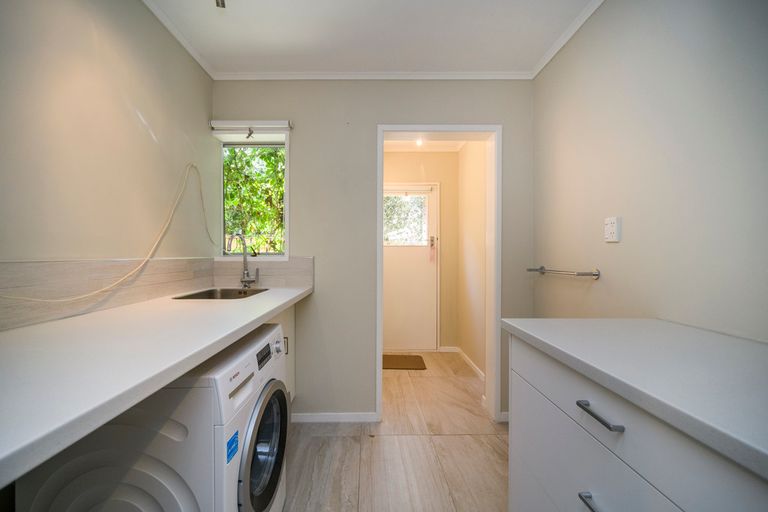 Photo of property in 4 Sharon Place, Awapuni, Palmerston North, 4412