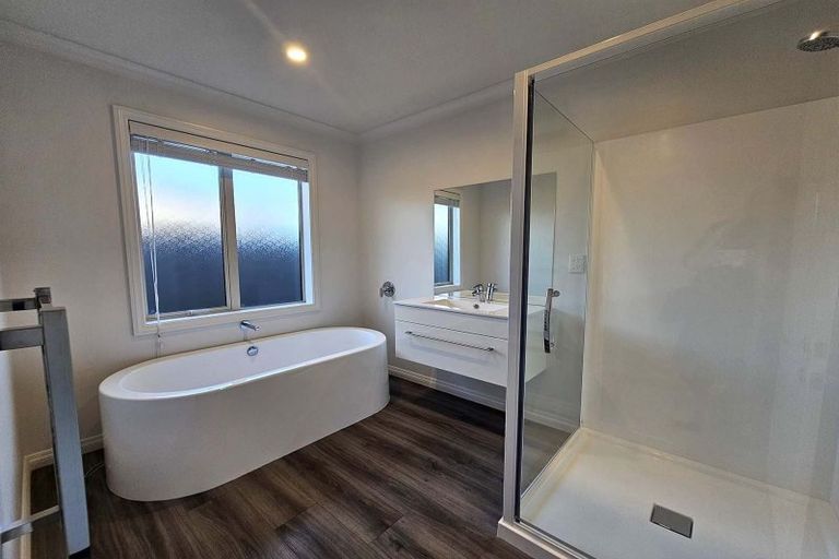 Photo of property in 18 Sterling Drive, Prebbleton, 7604