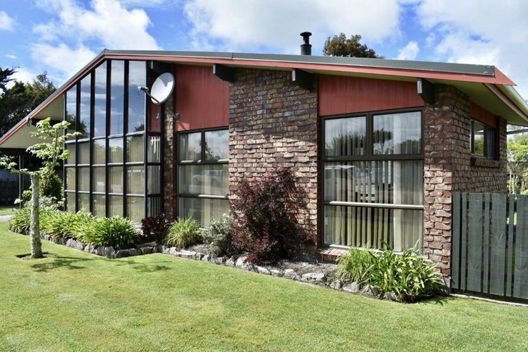 Photo of property in 120 Brougham Street, Westport, 7825