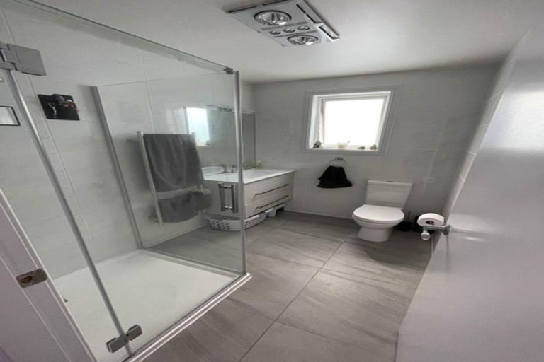 Photo of property in 33 Dominion Park Street, Johnsonville, Wellington, 6037