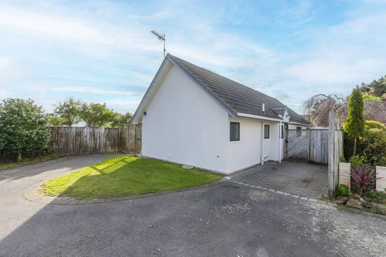 Photo of property in 22c Te Kupe Road, Paraparaumu Beach, Paraparaumu, 5032