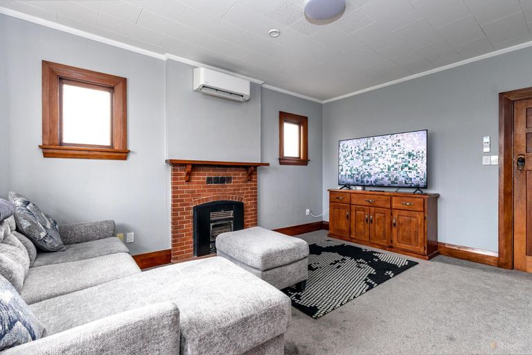 Photo of property in 33 Ashbury Avenue, Waimataitai, Timaru, 7910