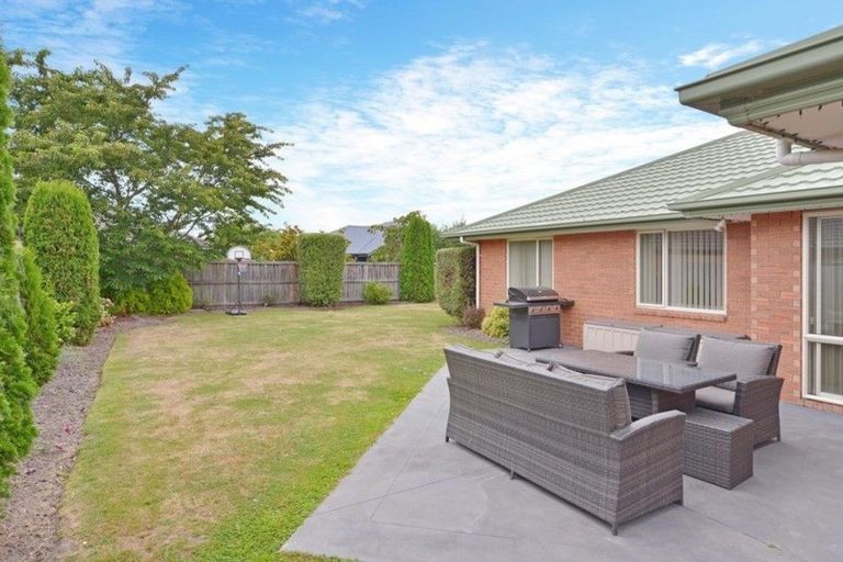 Photo of property in 55 Springwater Avenue, Northwood, Christchurch, 8051