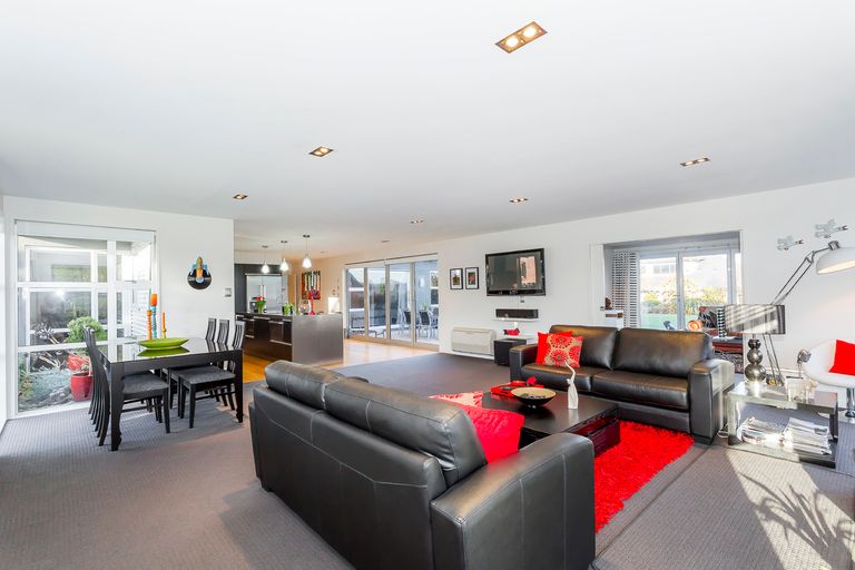 Photo of property in 30 Irwin Logan Drive, Mosgiel, 9024