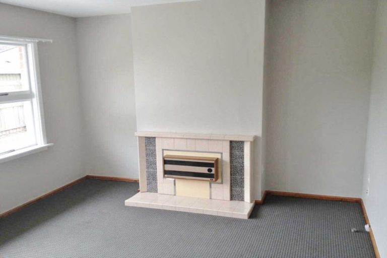 Photo of property in 2/11 Maxwell Street, Riccarton, Christchurch, 8041