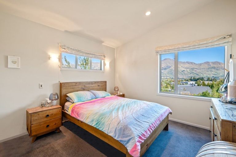 Photo of property in 9 Trevathan Lane, Wanaka, 9305