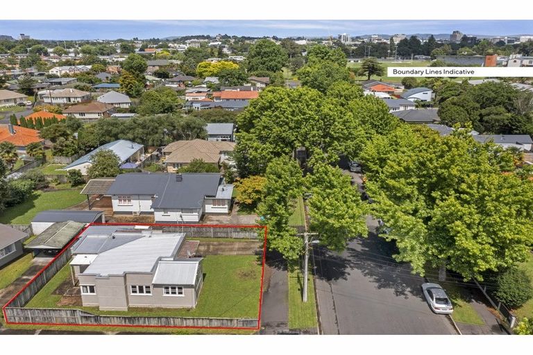 Photo of property in 16 Wilson Street, Hamilton East, Hamilton, 3216