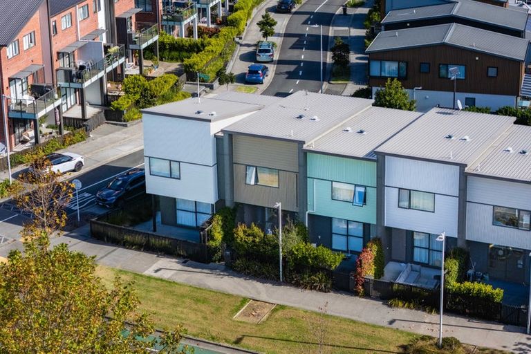 Photo of property in 14 Fordham Street, Beach Haven, Auckland, 0626