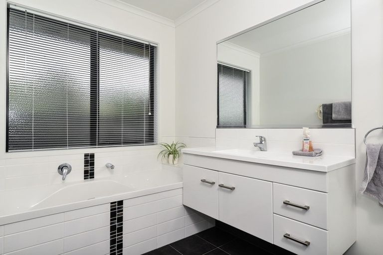 Photo of property in 51 West Thompson Street, Leamington, Cambridge, 3432