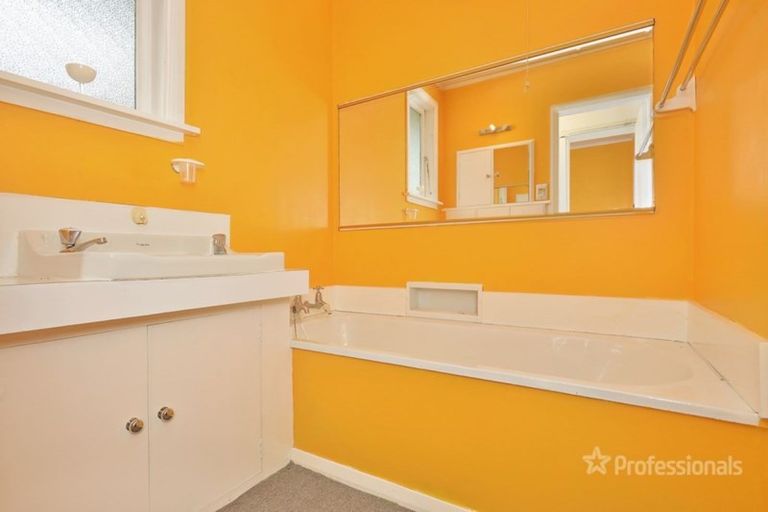 Photo of property in 1 Elizabeth Street, Masterton, 5810