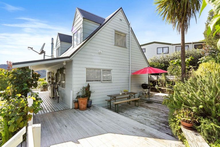 Photo of property in 105 Ngati Porou Place, Whangamata, 3620