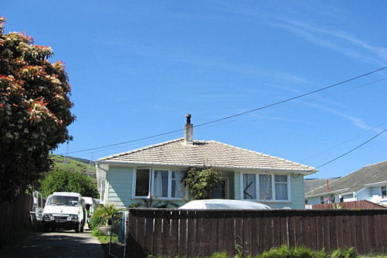 Photo of property in 47 Karaka Street, Stoke, Nelson, 7011