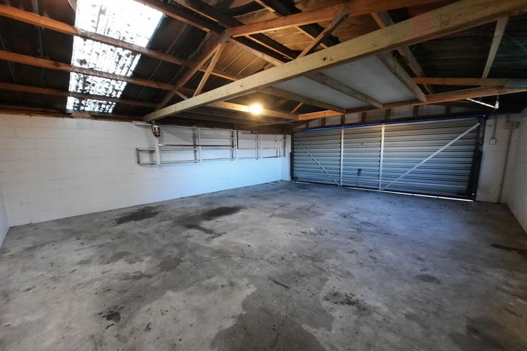 Photo of property in 37 Donnington Street, Parklands, Christchurch, 8083