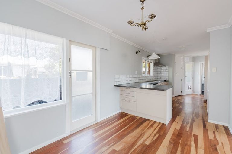 Photo of property in 1121 Heaphy Terrace, Fairfield, Hamilton, 3214
