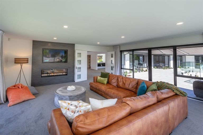 Photo of property in 49 Regent's Park Drive, Casebrook, Christchurch, 8051