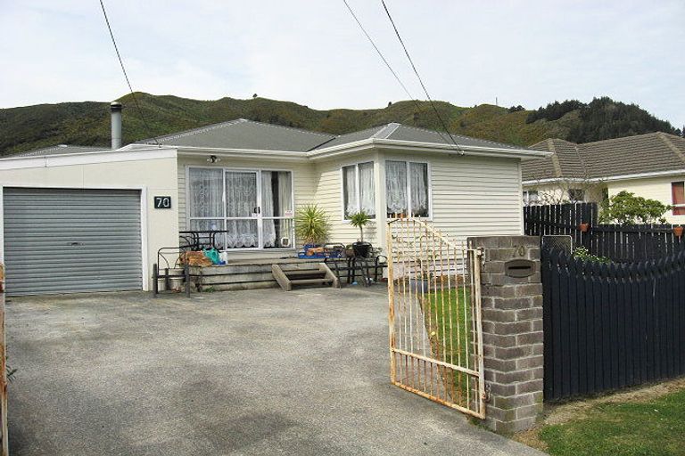 Photo of property in 70 Frederick Street, Wainuiomata, Lower Hutt, 5014