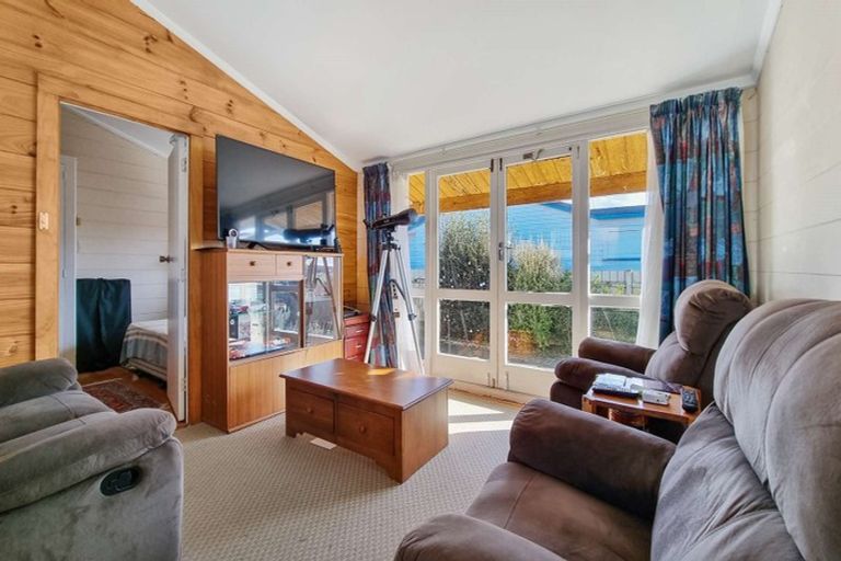 Photo of property in 30 Neil Road, Fairy Springs, Rotorua, 3015