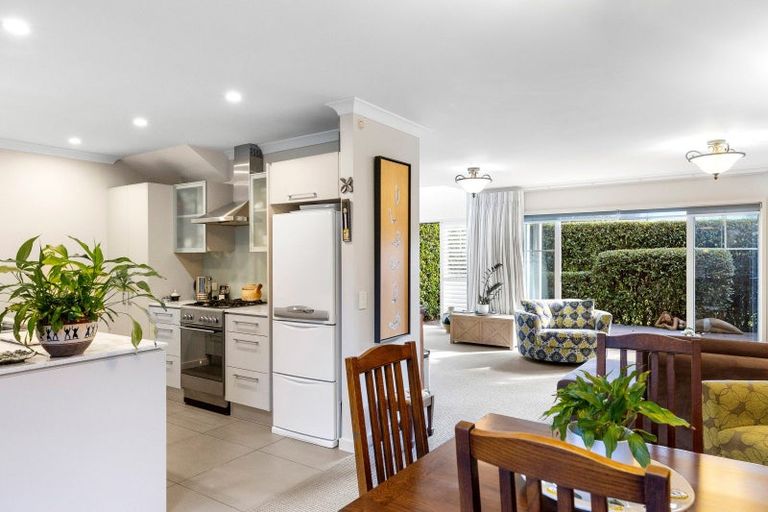 Photo of property in 47 Chateau Crescent, Rangatira Park, Taupo, 3330