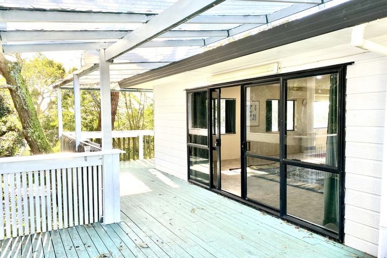 Photo of property in 18 Lanham Lane, Massey, Auckland, 0614