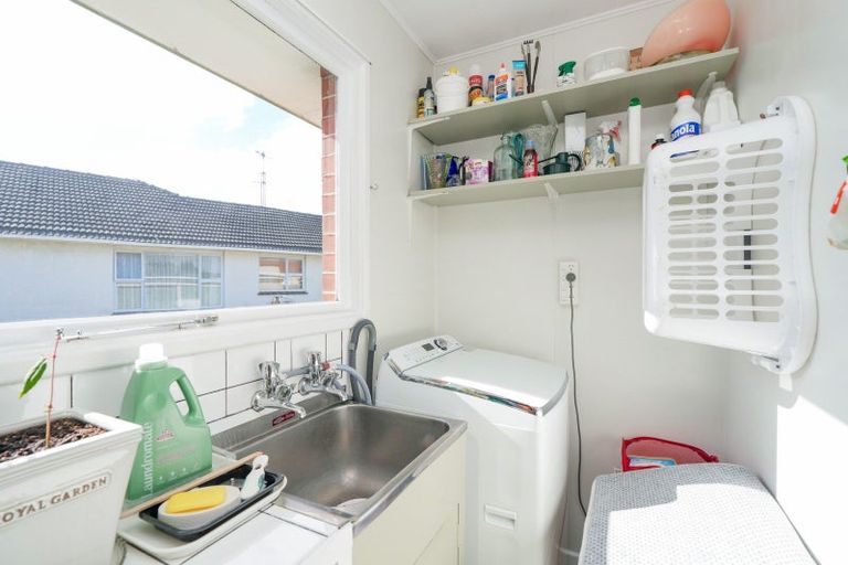 Photo of property in 17 Highfield Terrace, Newfield, Invercargill, 9812
