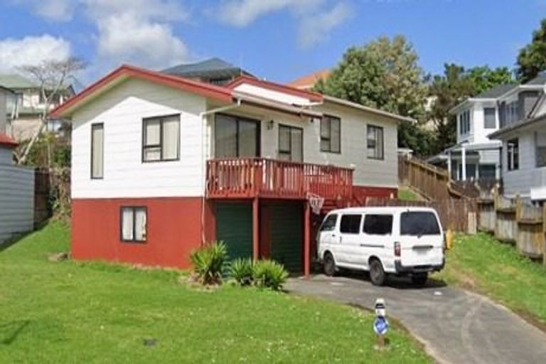 Photo of property in 42 Everglade Drive, Goodwood Heights, Auckland, 2105