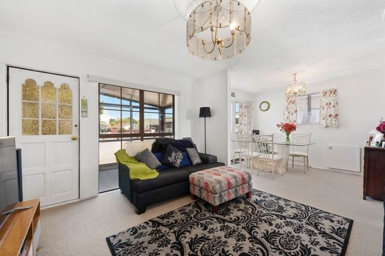 Photo of property in 3f1- Islington Street, Trentham, Upper Hutt, 5018