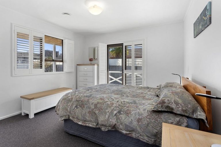 Photo of property in 1 Ensors Place, Waikuku Beach, 7402