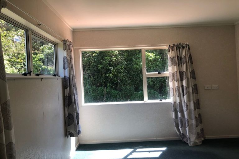 Photo of property in 106b Moorefield Road, Johnsonville, Wellington, 6037