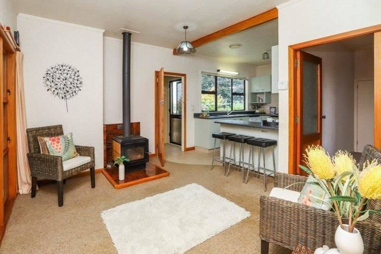Photo of property in 62 Jury Road, Ngahinapouri, Hamilton, 3290